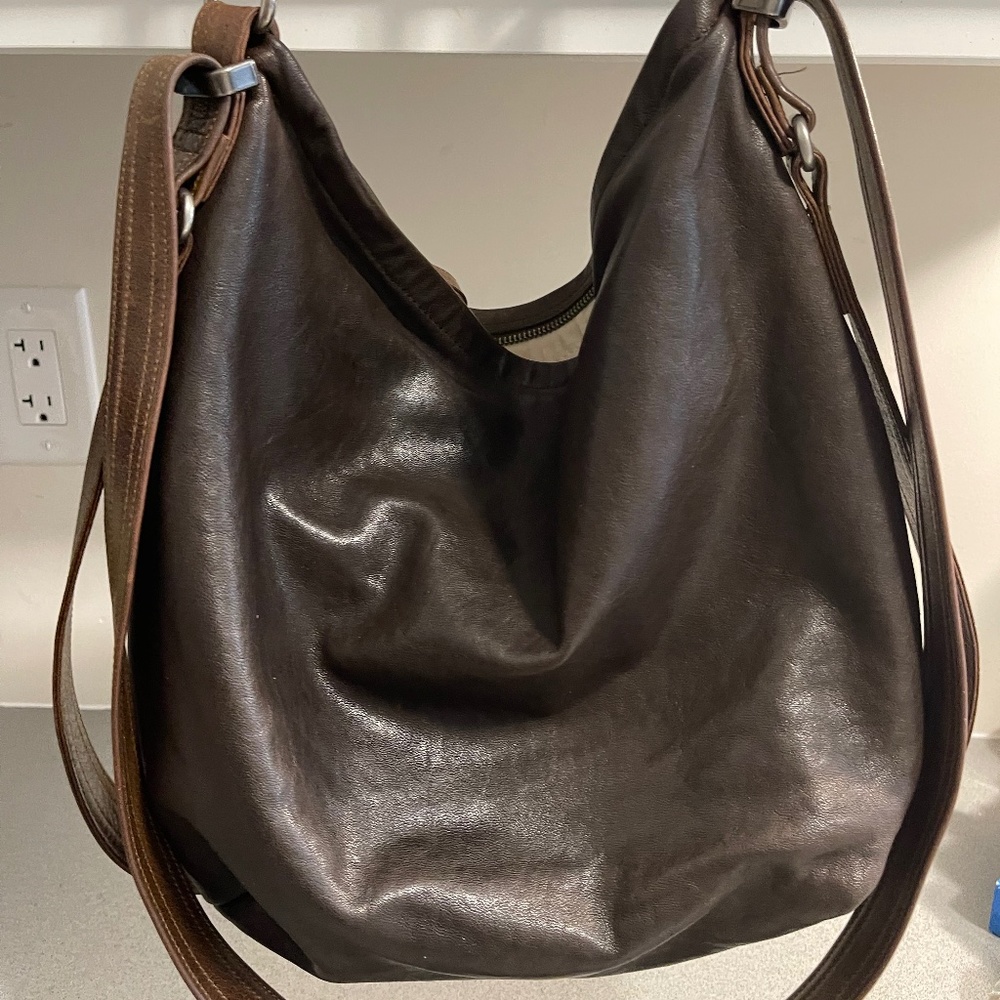 Rough and Tumble medium hobo lamb leather